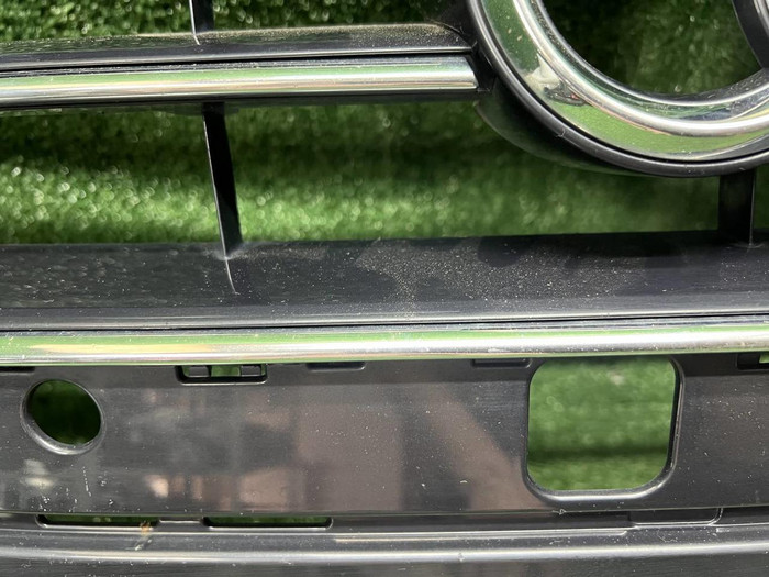 Решетка радиатора Audi A8 4 D5 (2017-2022)