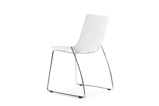 Стул Cafeteria ножки металл, сиденье белый пластик