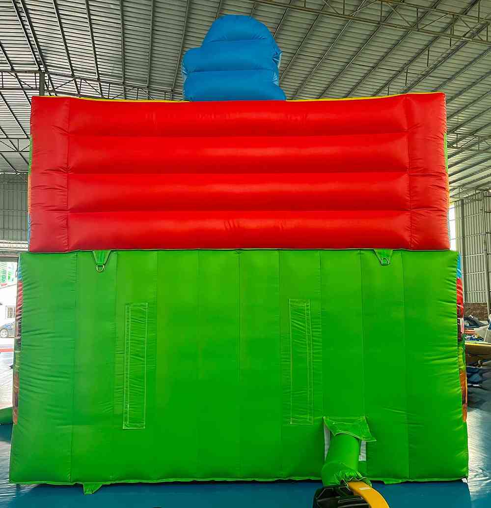 Коммерческий надувной батут «Добрая русская сказка 3», 8*4*5 м.