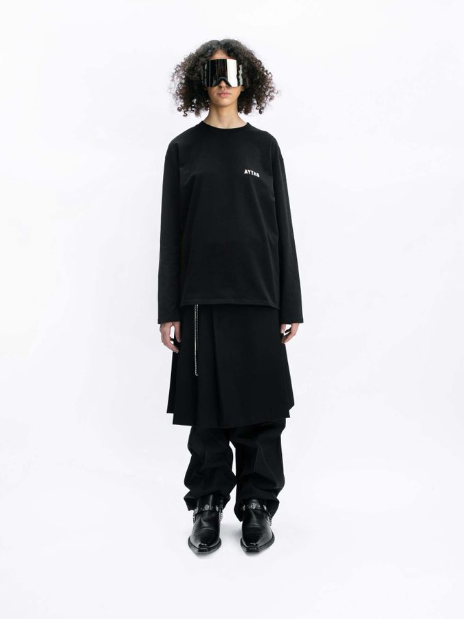 Black basic longsleeve