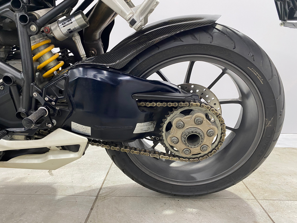 Ducati 1198 041598