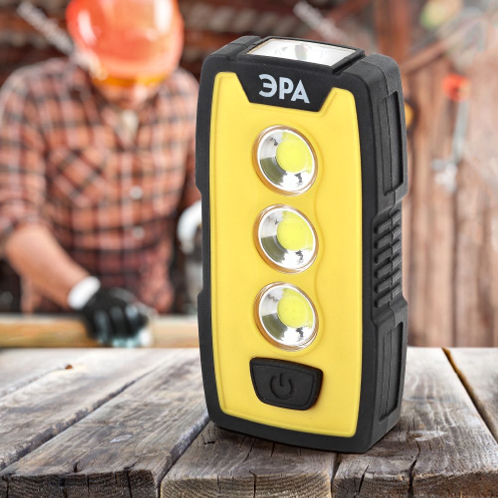 Светодиодный фонарь ЭРА Рабочие Практик RB-802 ручной на батарейках IP65 магнит с крючком и клипсой | Рабочие  фонари