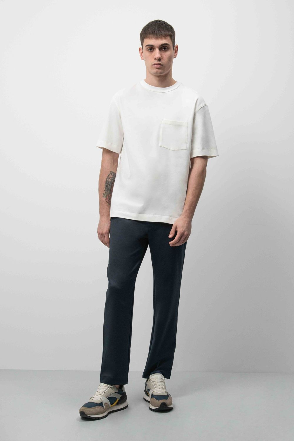 Футболка Blackbase №3 Унисекс Тофу