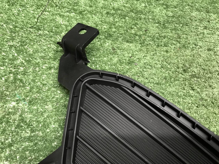 Заглушка ПТФ правая Kia Optima 4 JF (2018-2020)