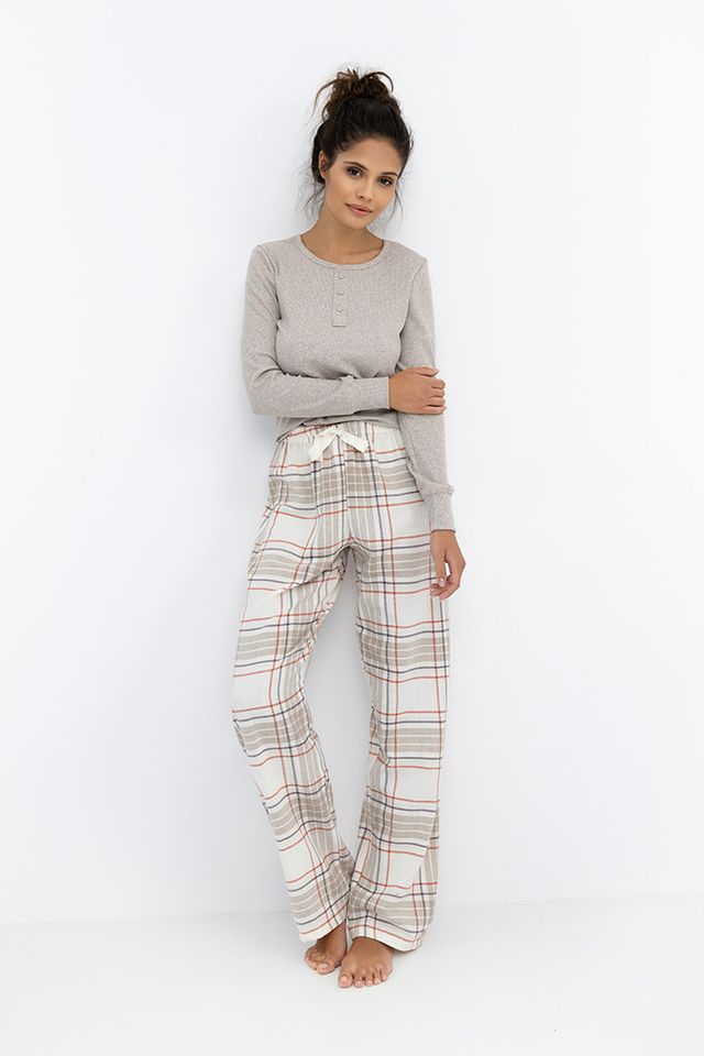 Пижама с лонгсливом и прямыми брюками Angelina 111225