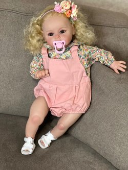 Кукла Реборн мягконабивная 60см в пакете (FA-026)