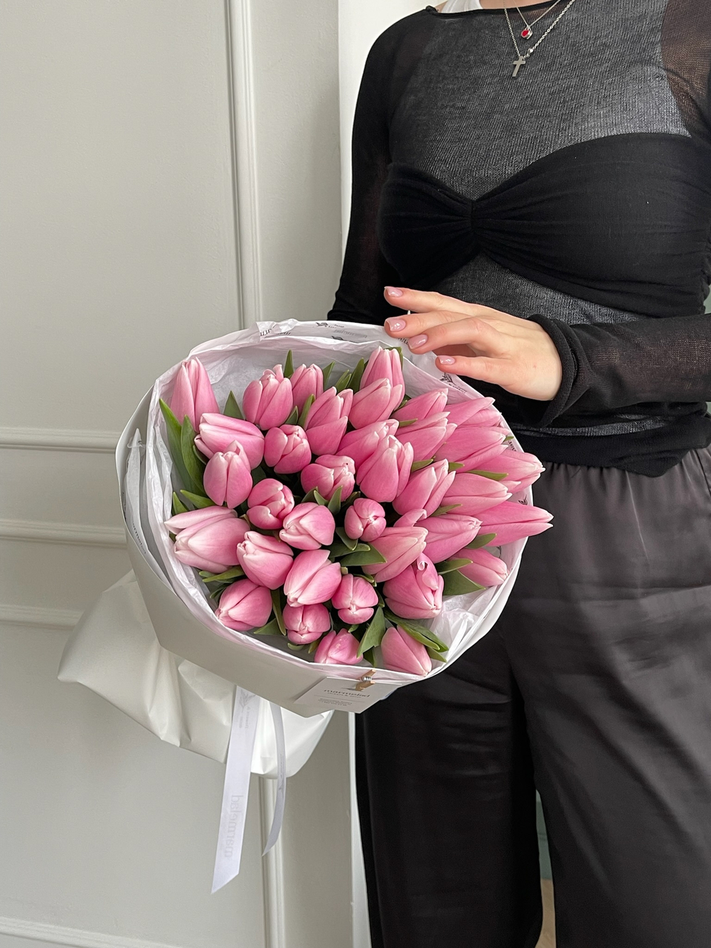 Букет из 35-ти нежно-розовых тюльпанов