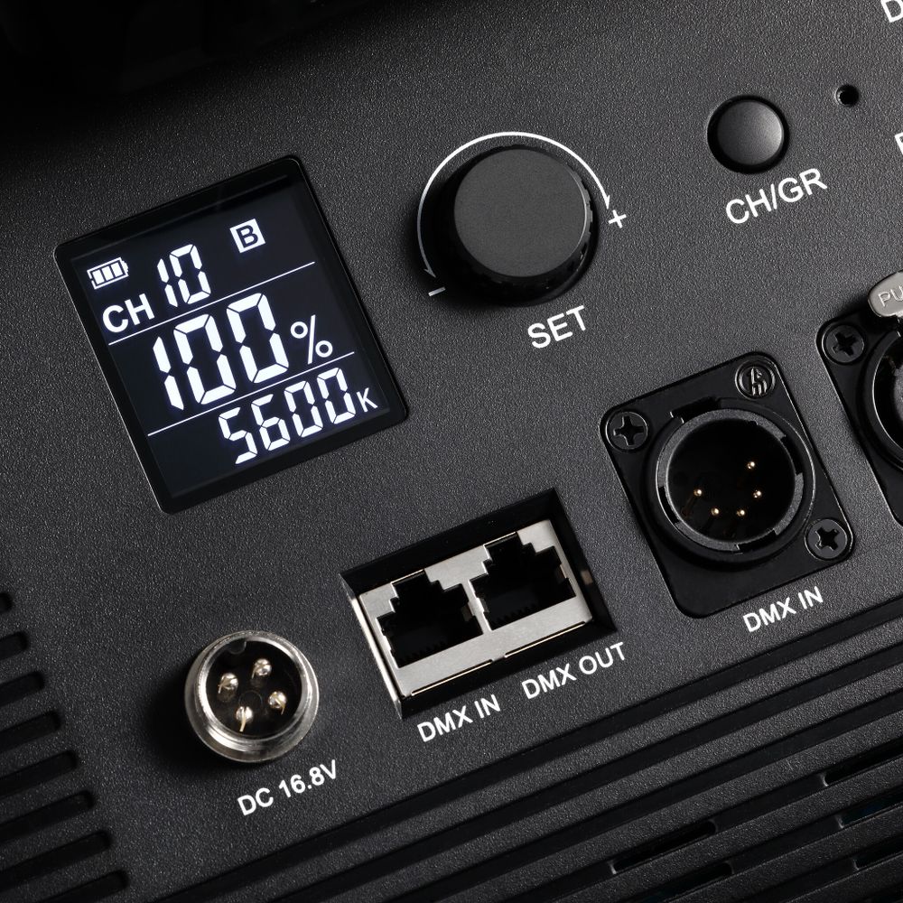 Светодиодный осветитель Godox LED1000Bi II