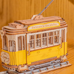 Деревянный конструктор Винтажный Трамвай TG505 (Rolife)