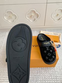 Louis Vuitton Flat Comfort Clog