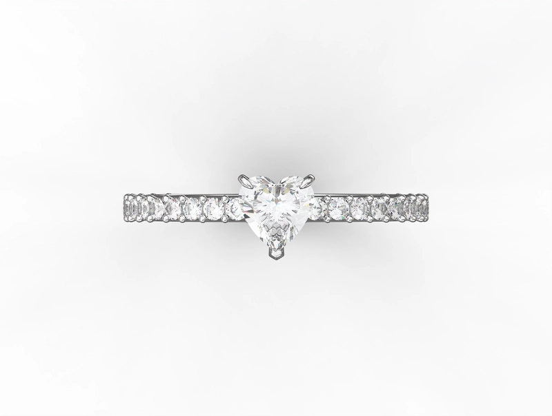 Кольцо Нежность с Бриллиантом в Огранке Сердце и Закрепкой Паве