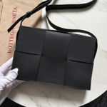 Сумка-мессенджер Bottega Veneta