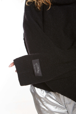 ВОДОЛАЗКА ИЗ БУКЛЕ-ШЕРСТИ