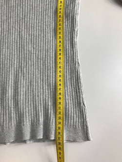 Джемпер Modis базового серого цвета, маркировка М, визуально на 46 размер