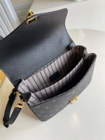 Louis Vuitton Metis