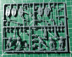 VLW41  Zulus! - 38 Hard plastic miniatures
