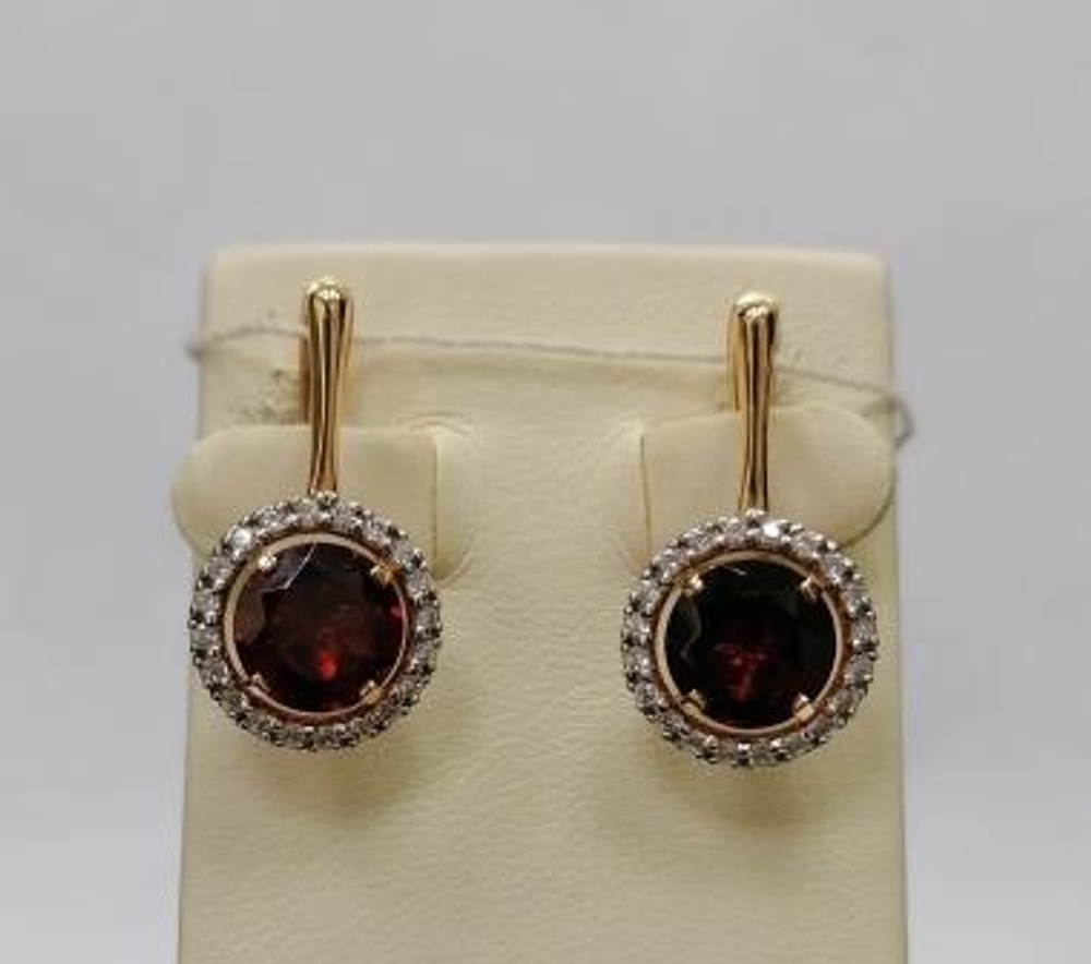 Серьги из золота с гранатами