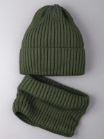 Шапка для мальчика со снудом осенняя