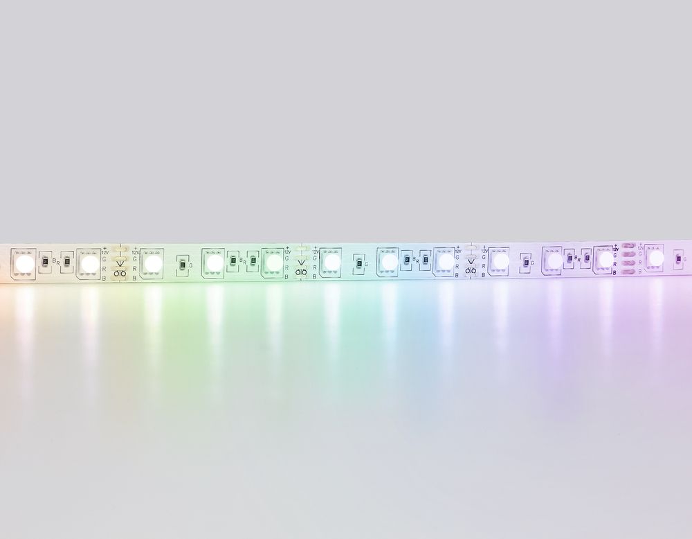 Ambrella Комплект светодиодной ленты RGB Ambrella Light 5m GS2402 5050 60Led /14.4W m/ 12V IP20 RGB 5m LED Strip 12V GS2402