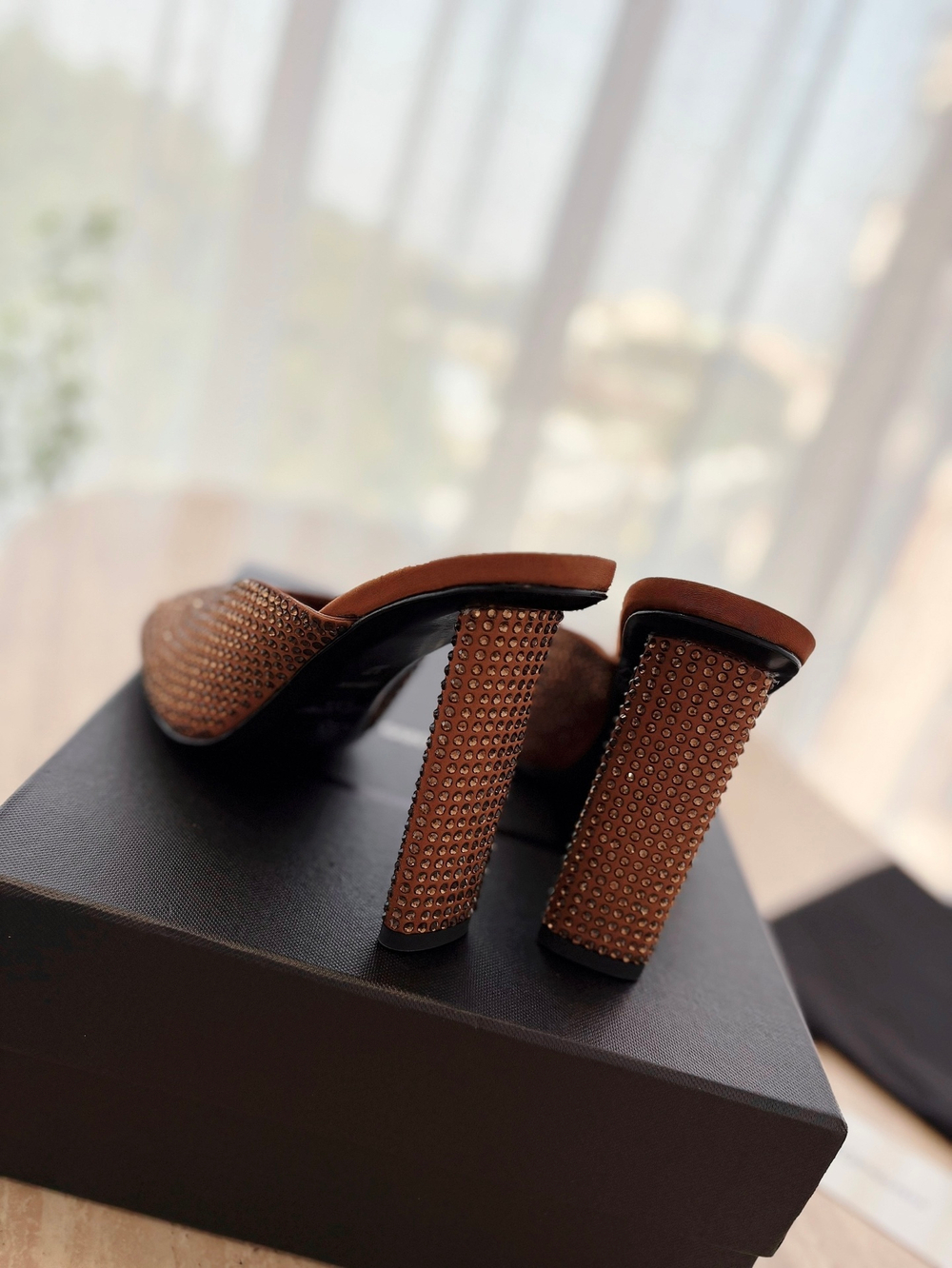 Saint Laurent Mules