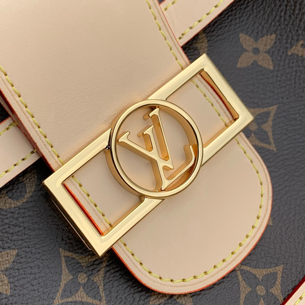 Louis Vuitton Dauphine Soft GM