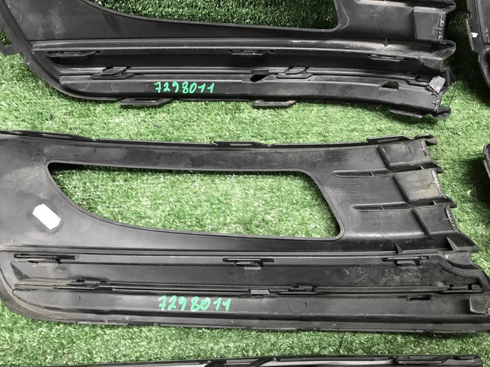 Накладка ПТФ левая VW Polo sedan 5 (2015-2020)