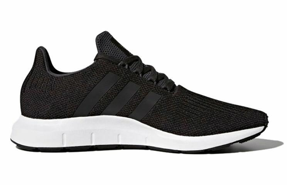 Кроссовки Adidas Originals Swift Run