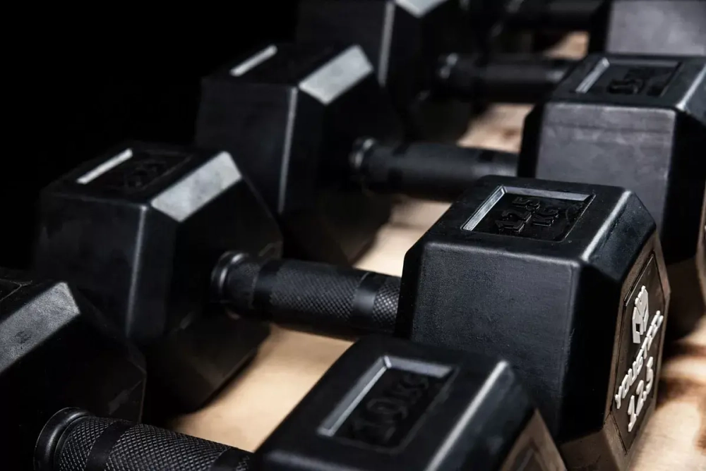 Гантель с обрезиненной ручкой 22.5 кг гексагональная