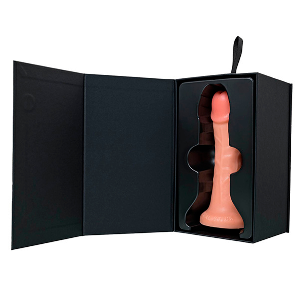 Телесный реалистичный фаллоимитатор 20см на присоске ToyFa RealStick Caliber 983014