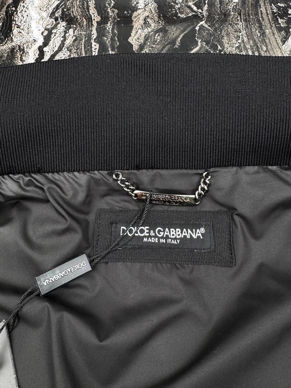 Пуховый жилет Dolce & Gabbana