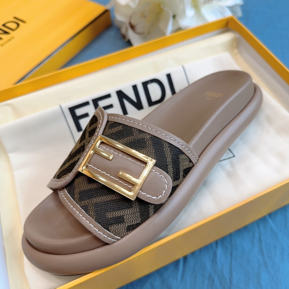 Fendi Slides