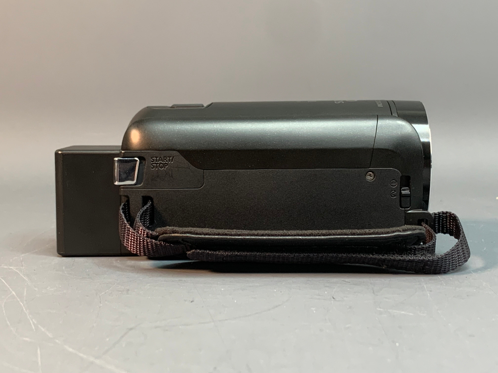 Canon LEGRIA HF R806
