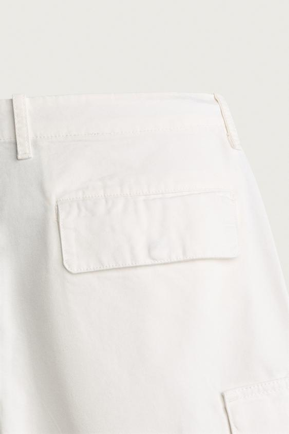 ZARA ШОРТЫ КАРГО СВОБОДНОГО КРОЯ ИЗ ТКАНИ КАНВАС, БЕЛЫЙ