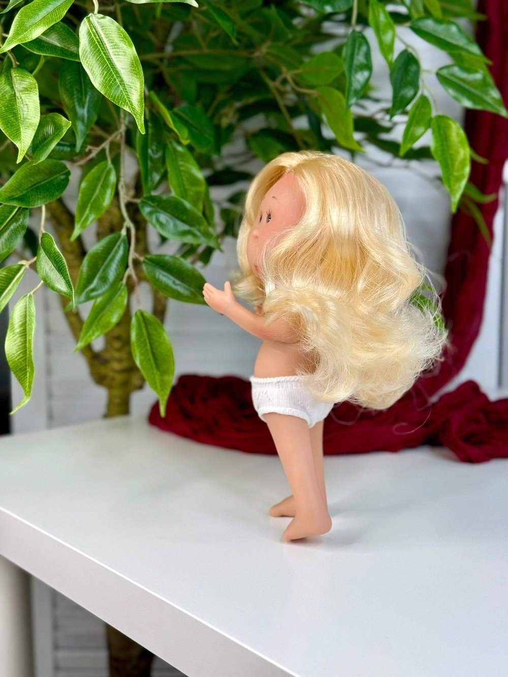 Кукла Nines виниловая 23см Little Mia без одежды (3199W12A2)