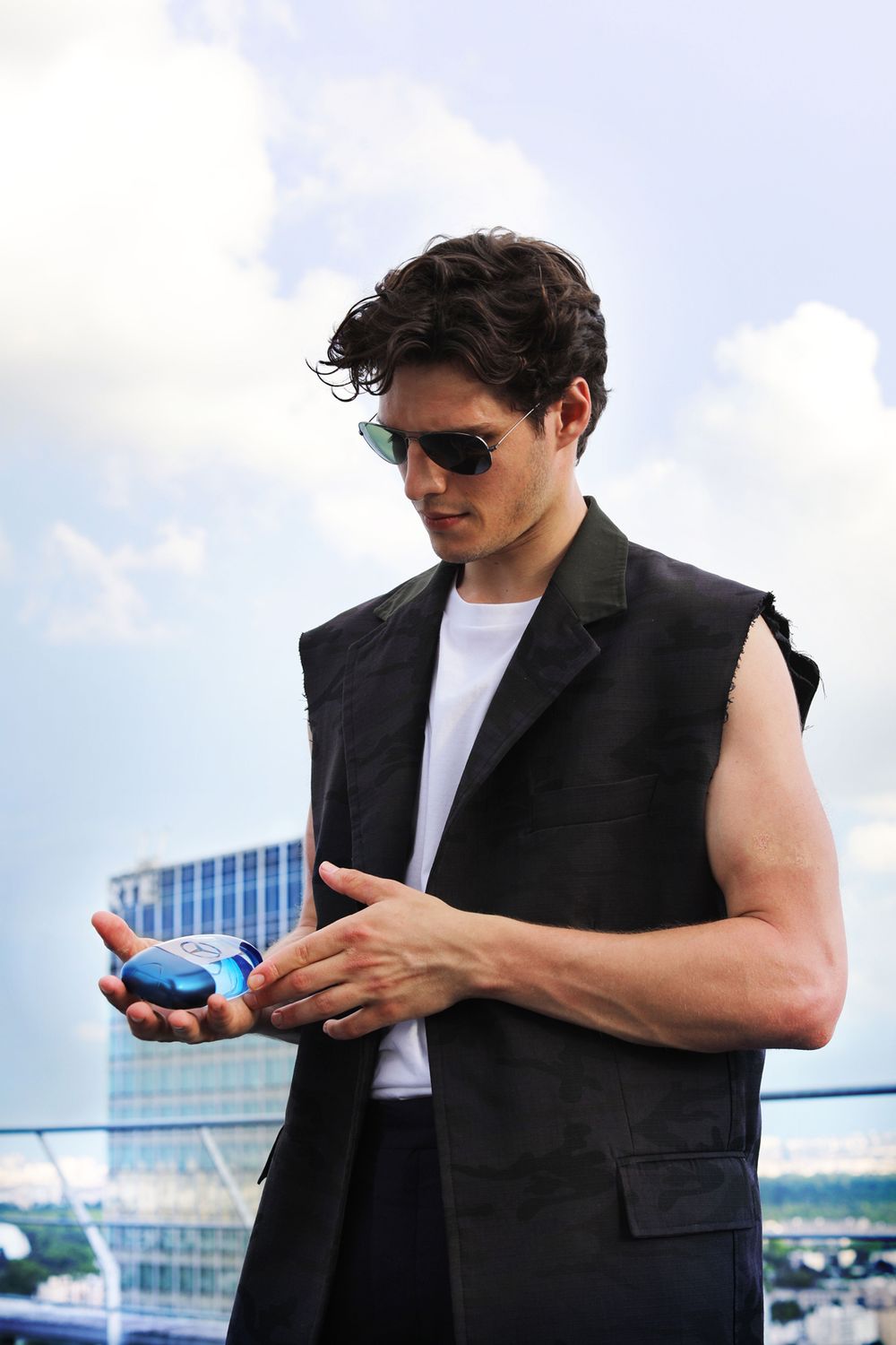 Mercedes-Benz The Move