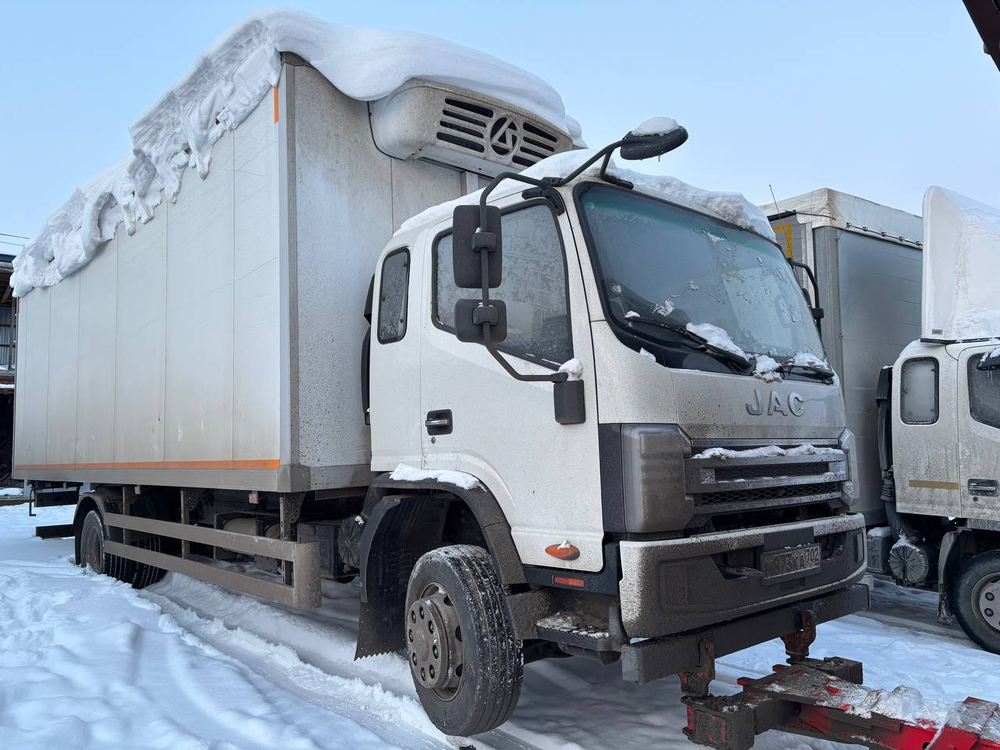 JAC N120 Изотермический/рефрижератор АФ-77N2LJ-02 (Рефрижератор, Дизельный, 4.5 л, 206 л.с., МТ)