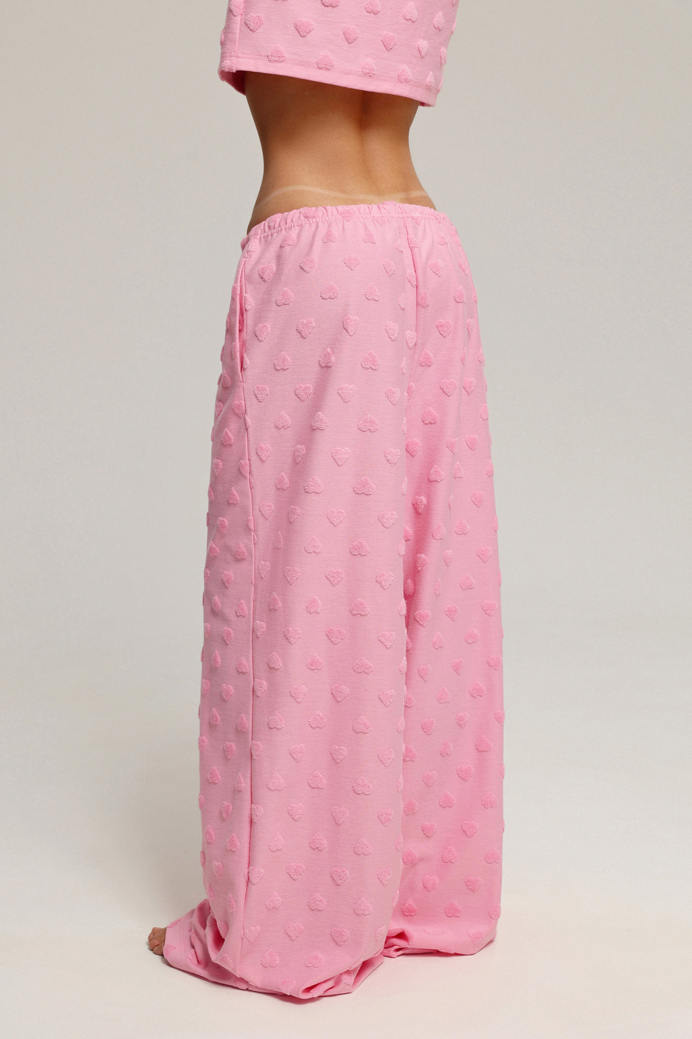 Брюки на тонкой резинке