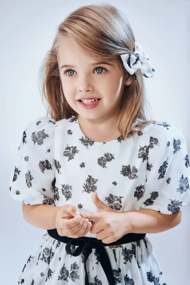 Mimi, заколки - бантики детские из молочного шифона с цветочным принтом