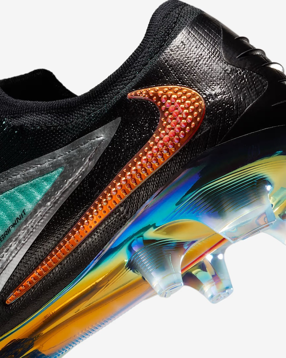 Бутсы Nike Phantom 6 Low Elite FG