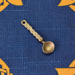 Подвеска. Ложечка Русь, 11-13 в.