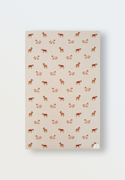 Плед вязаный (лошадки)