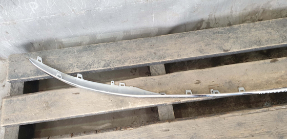 Молдинг переднего бампера Mercedes S-Class (W222)  Б/У Оригинал A2228854900