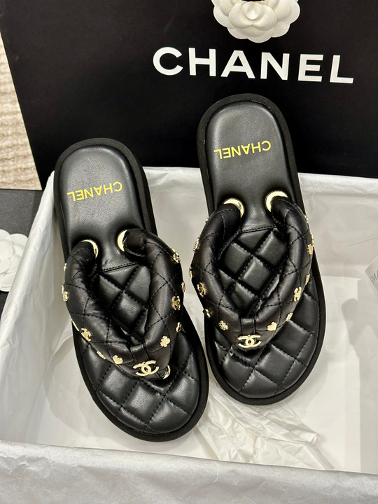 Chanel Slides
