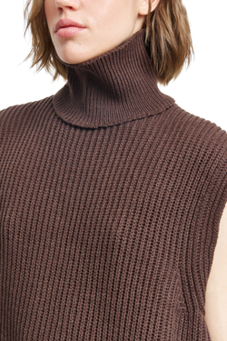 Жилет со съемным воротом WARM UP Brown