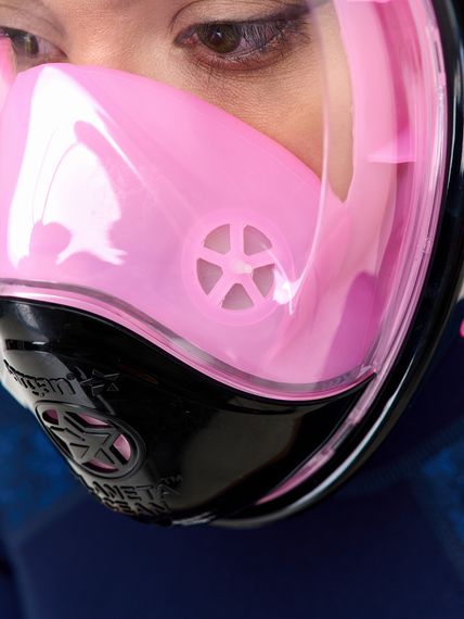 Маска полнолицевая Sargan Планета океан 2.0 черный/розовый