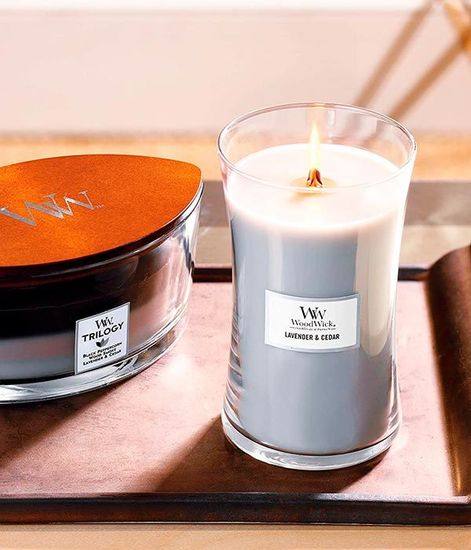 Лаванда и кедр, ароматическая свеча, WoodWick