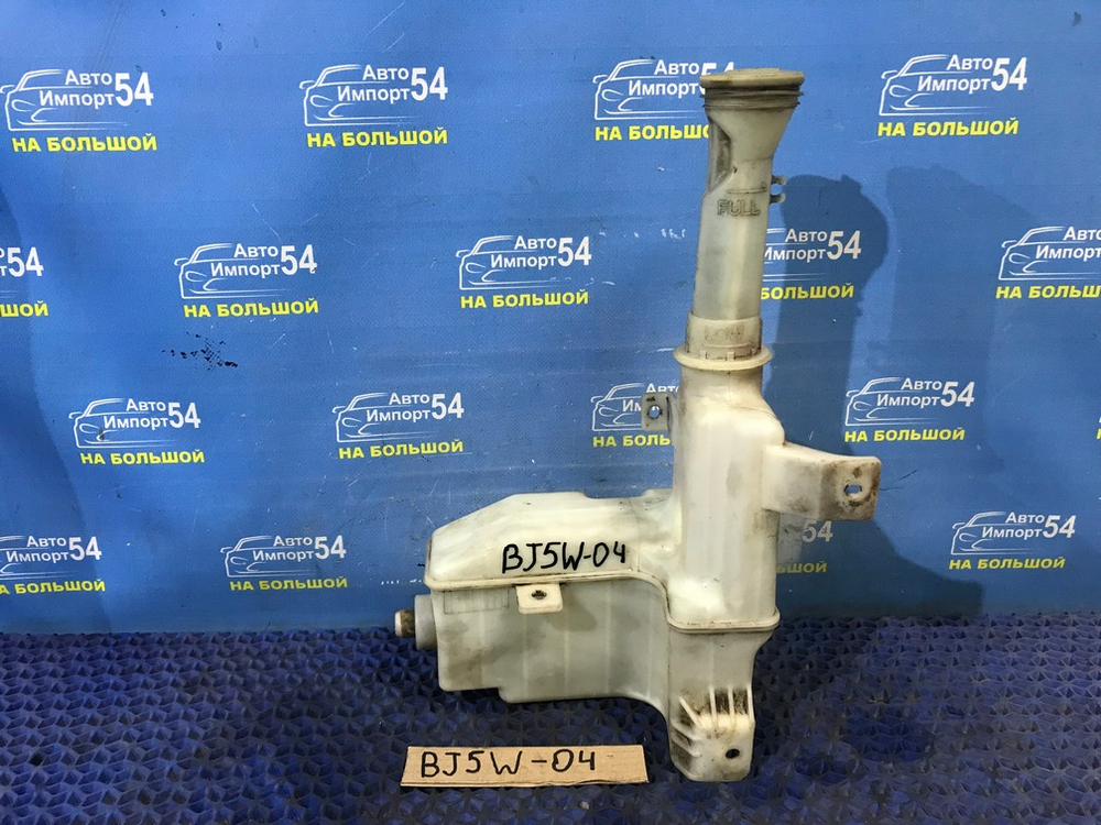 Бачок омывателя MAZDA FAMILIA 1999