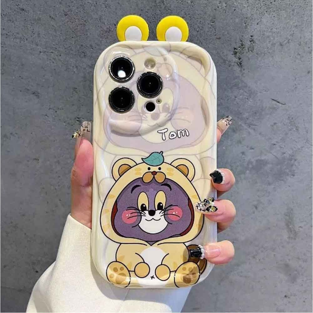 Чехол на iPhone 15 Том