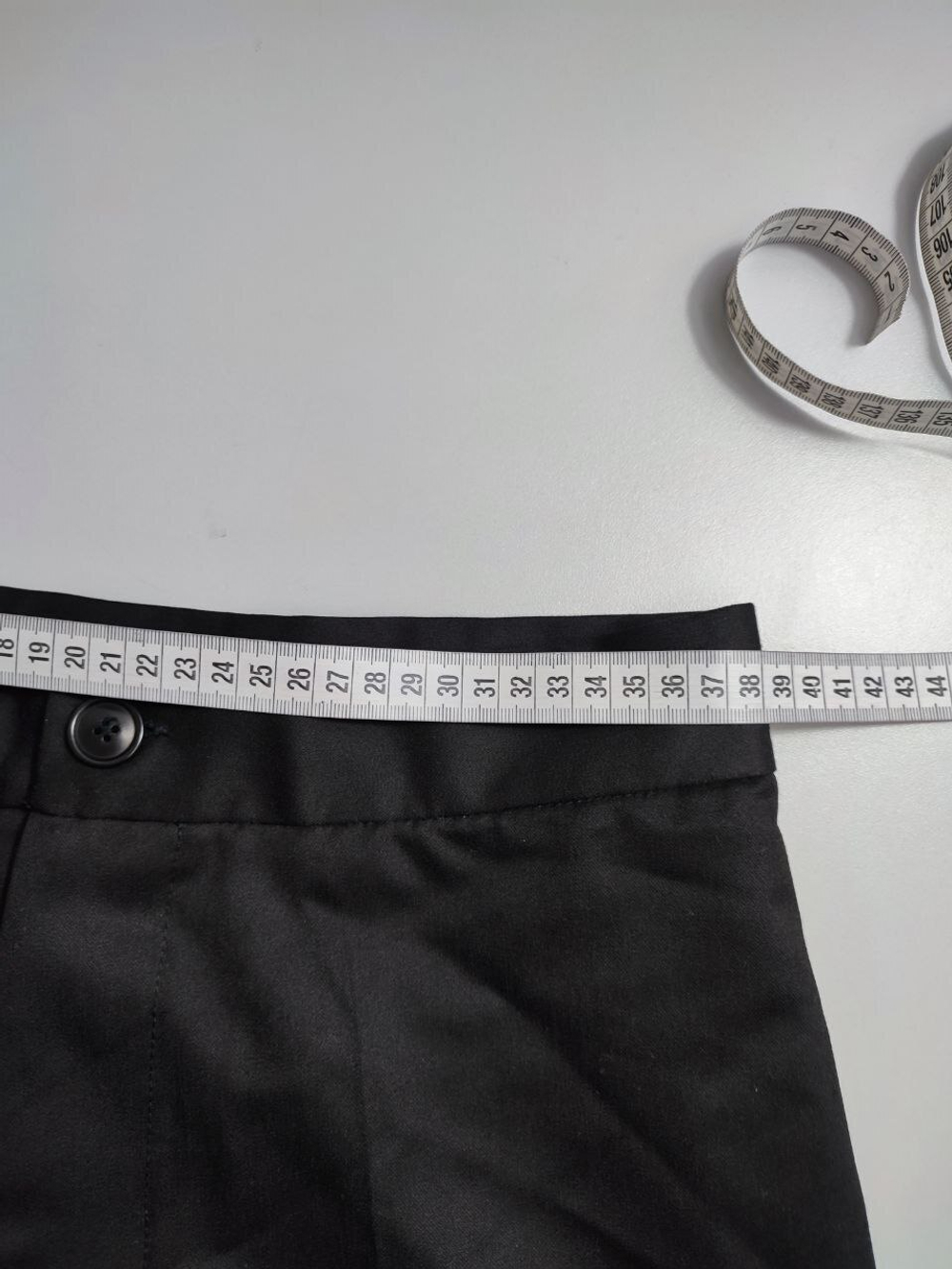 Брюки классические черные 46 размер