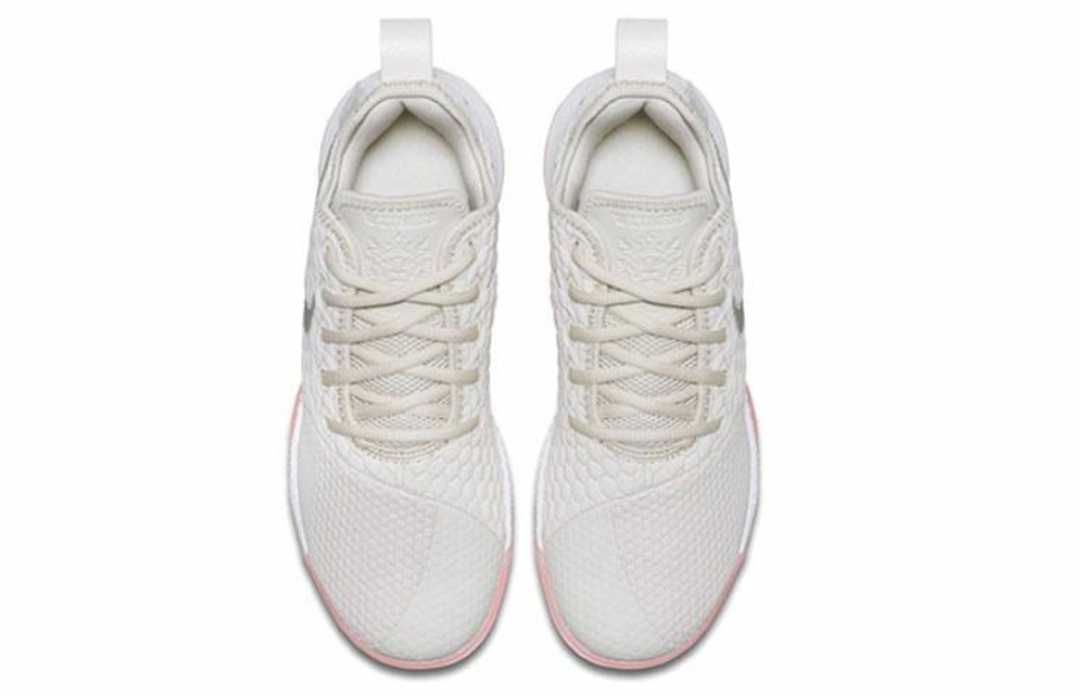 Кроссовки Nike Witness 3